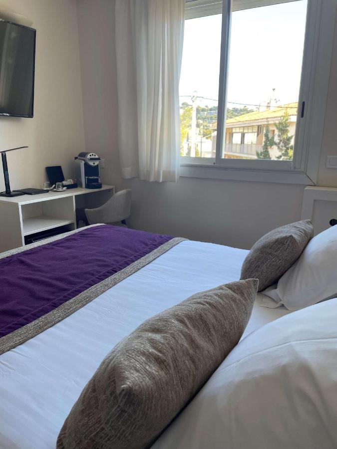 Western La Rade Hotel 3*
